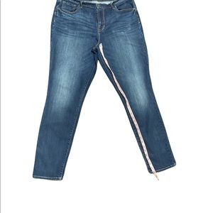 Old Navy Curvy Profile Mid-Rise Taille (Tall) Mi-Basse Women’s Denim Jeans